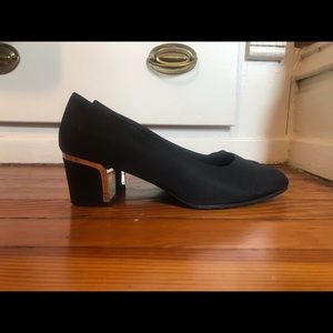 Black 2” almond toe vintage block heel